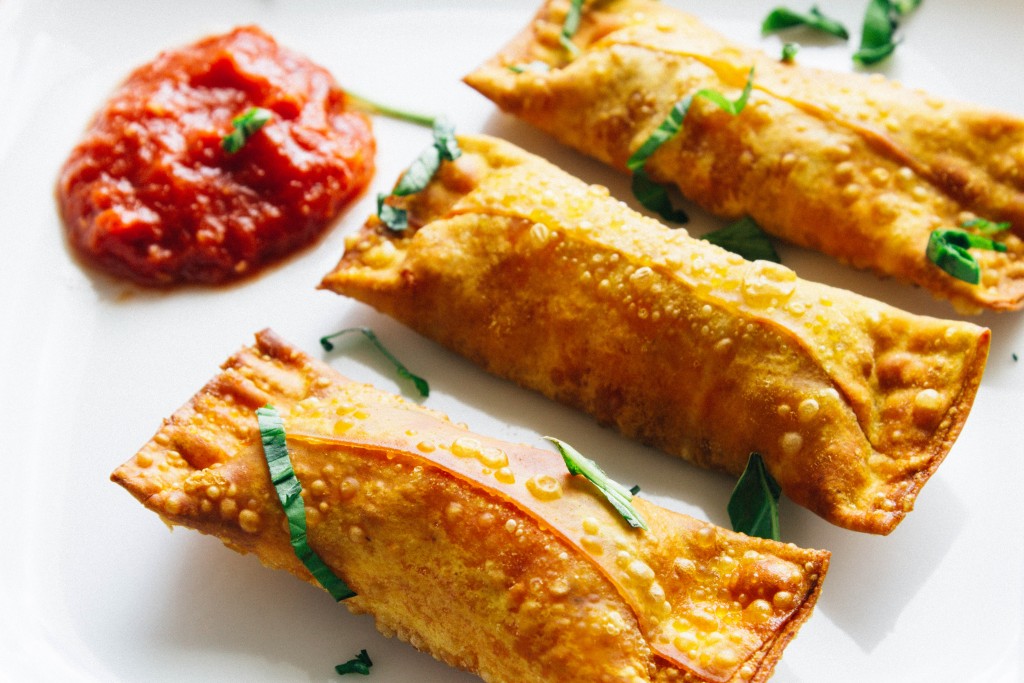 Copycat totino's pizza rolls | seefoodplay.com